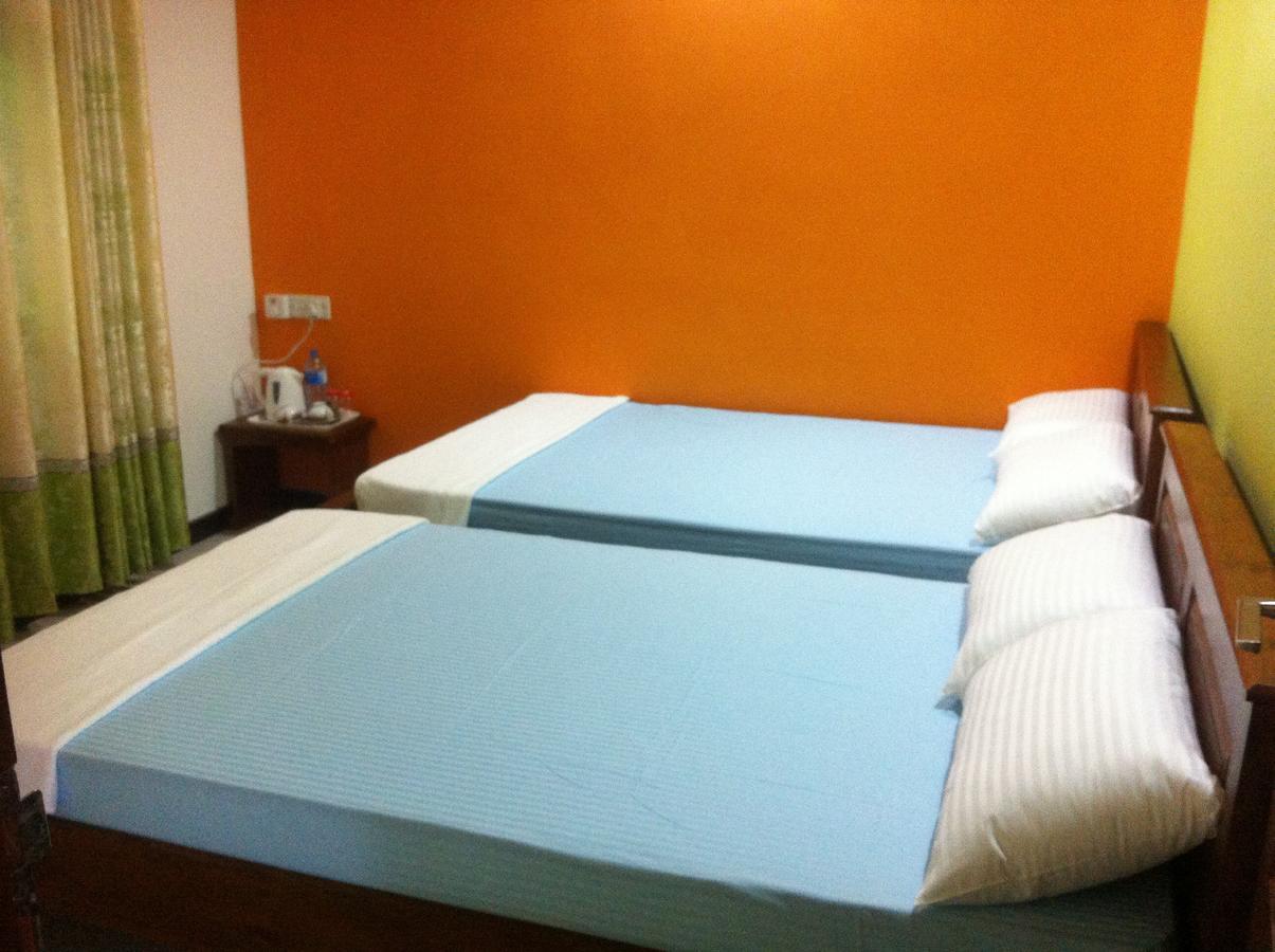 Bee Nest Bed & Breakfast Negombo Exterior foto